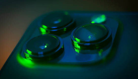 Apple готовит два кардинально новых iPhone - СМИ