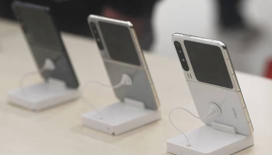 Еврозакон вводит новые требования к смартфонам и планшетам