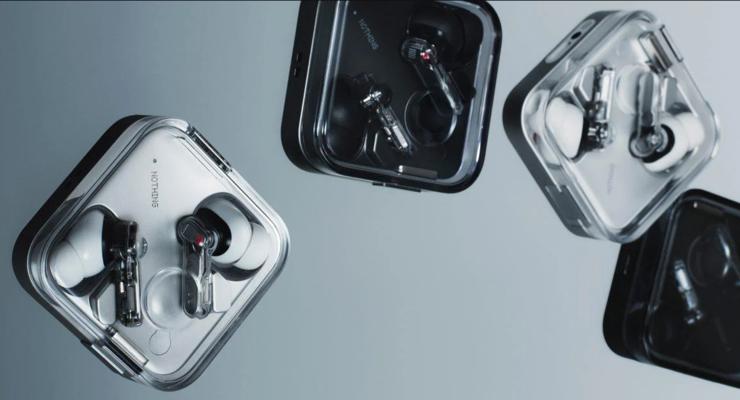 Nothing представила бездротові навушники з мікрофоном прямо в зарядному кейсі