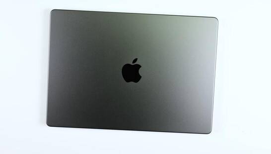 Apple значно спростила заміну батареї в MacBook Pro, але є нюанс