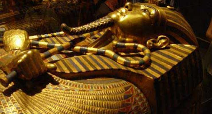 Ученые поняли, почему Тутанхамон покрылся пятнами