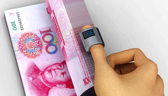 Самый маленький счетчик банкнот