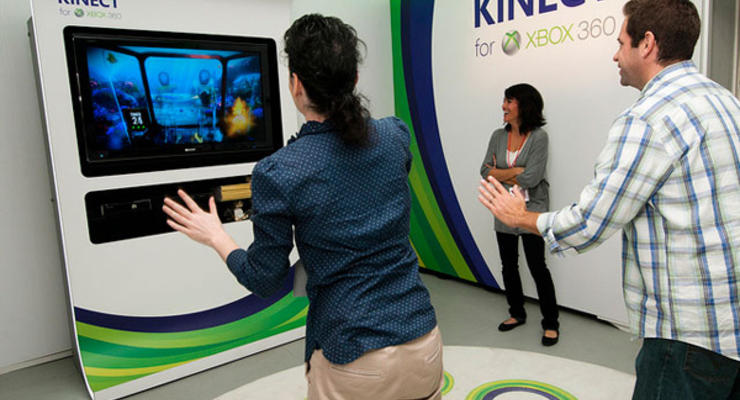 Microsoft за 10 дней продала больше миллиона контроллеров Kinect
