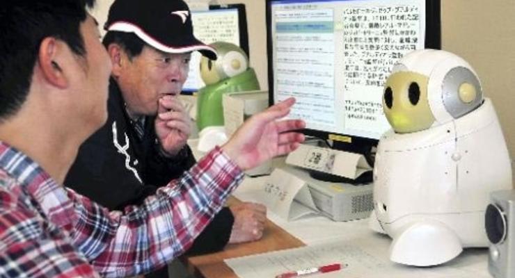 Японский робот поможет старикам