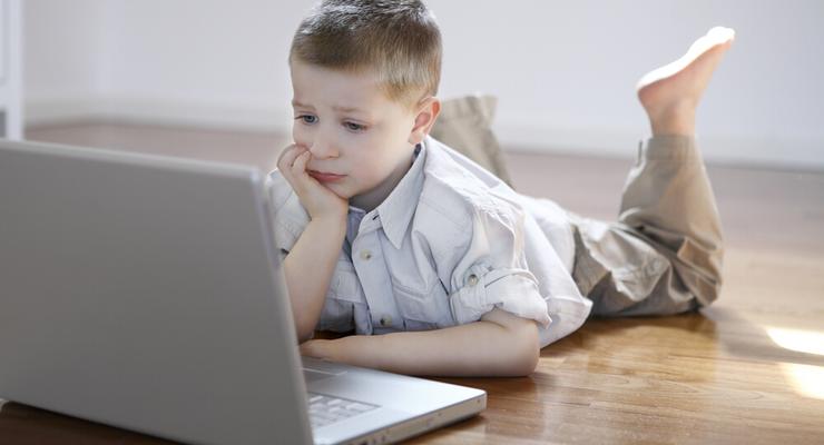 «Живой журнал» запретил детям вести блоги