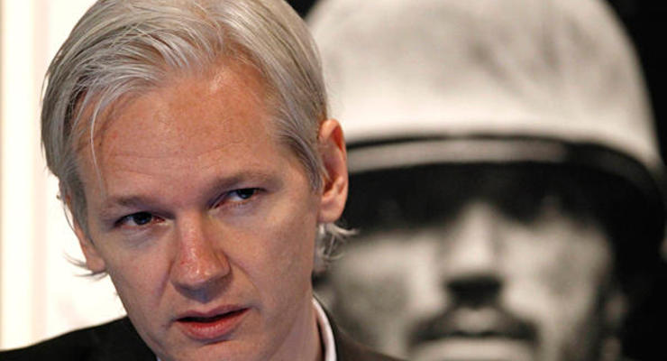 Власти требуют от Twitter данные о Wikileaks