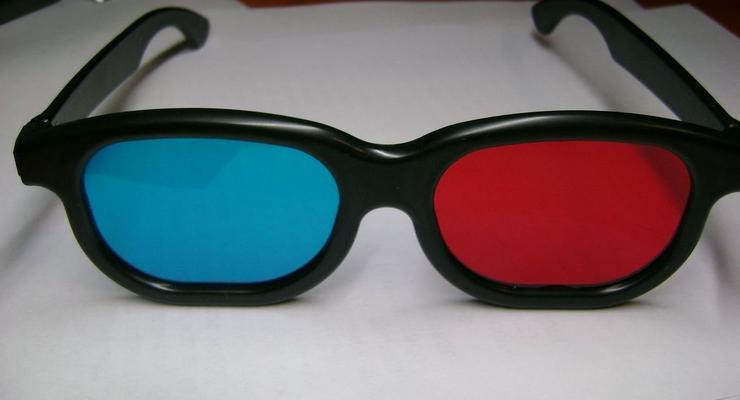 Представлены 3D очки от Armani