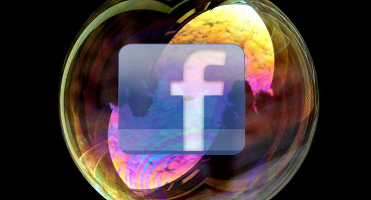 Facebook сравнили  с мыльным пузырем