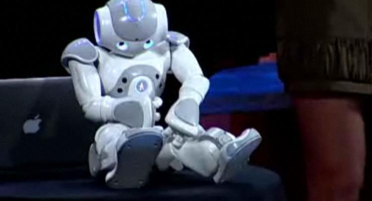 Робот-комик рассмешит любых зрителей
