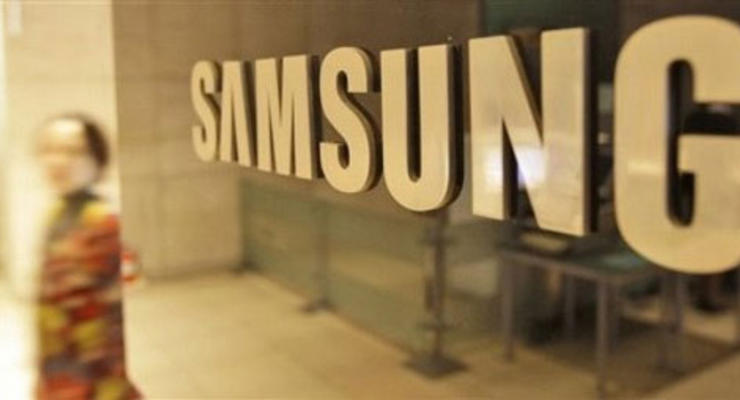 Samsung создала складывающийся экран
