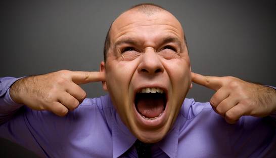 Звук из преисподней напугал киевлян