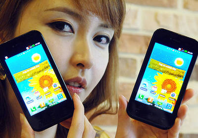 Осенью LG выпустит экономный смартфон Optimus Sol