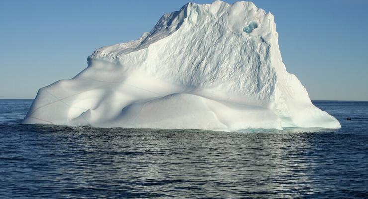 Россияне предлагают поливать айсберги кипятком