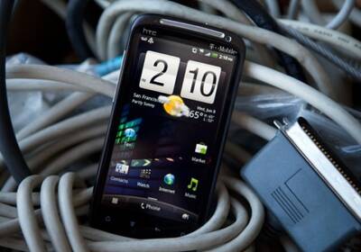 HTC выпустит металлический телефон