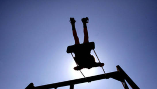 Почему небо голубое: ученые назвали самые сложные детские вопросы