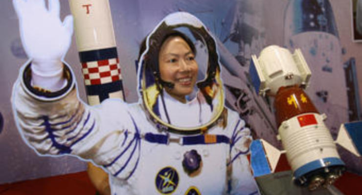 Китайцы впервые запустят женщину в космос