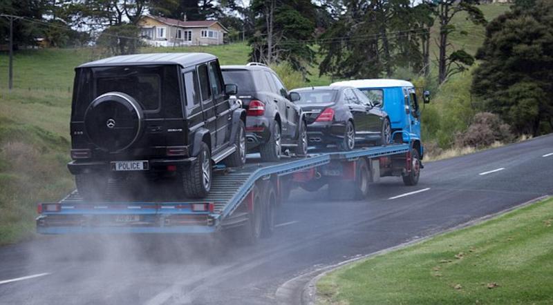 Самому главному пирату мира вернули розовый Кадиллак / dailymail.co.uk