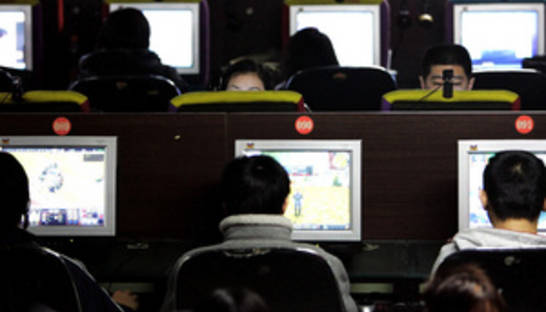 "Китайский Twitter" ввел новые ограничения для блогов