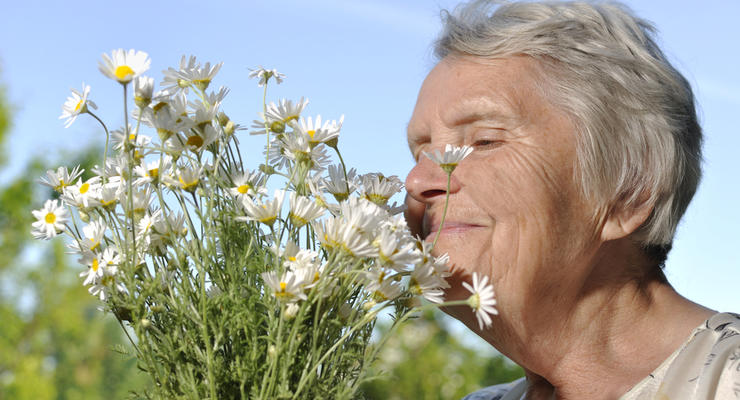 Интересный факт дня: почему старики плохо пахнут