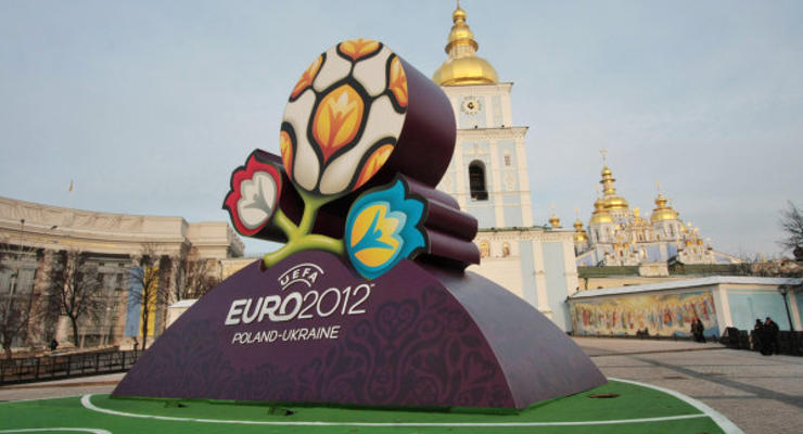 Как посмотреть футбол в интернете: онлайн-трансляция ЕВРО-2012