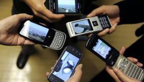 Торговать смартфонами стало выгоднее, чем телевизорами