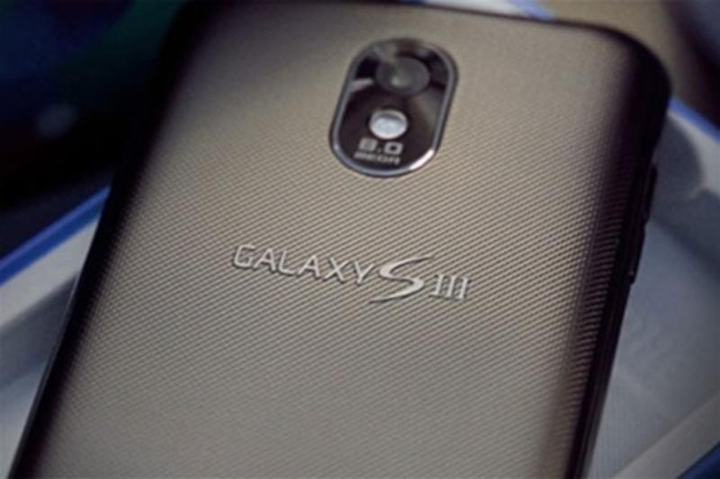 Самый мощный: в Украине стартуют продажи Samsung Galaxy S III / cnet.com
