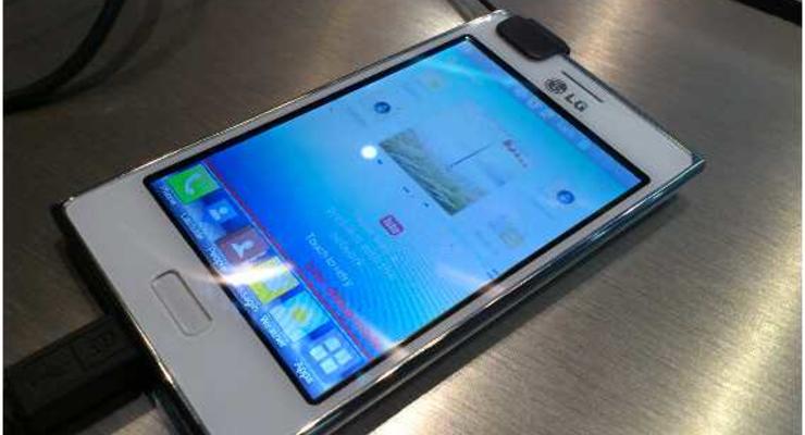 Стильный Android: обзор телефона LG Optimus L5