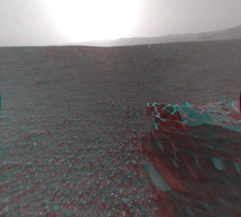 Марсоход Curiosity сделал первый снимок Красной планеты в 3D / nasa.gov