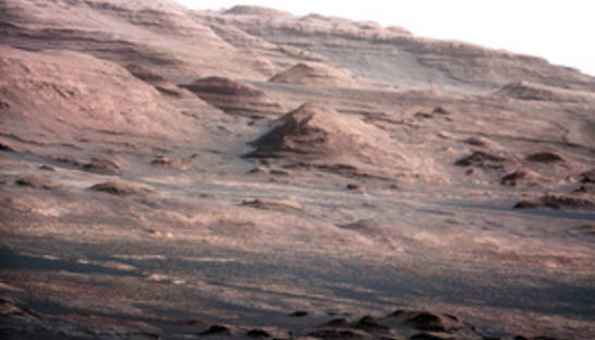 Ученые увидели на Марсе снегопад