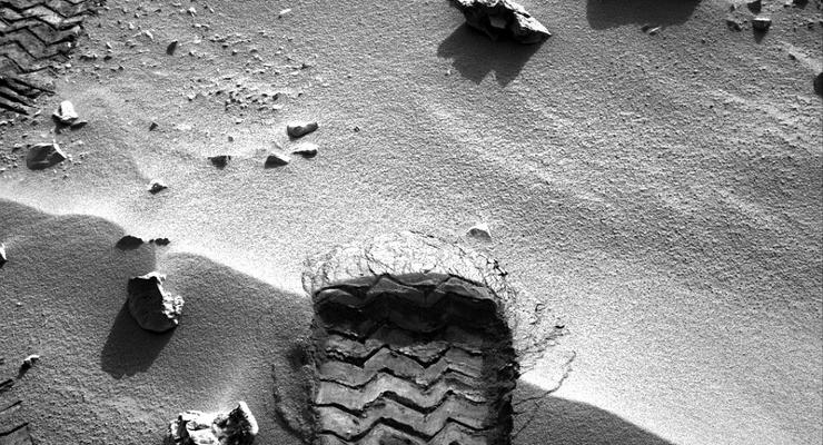 На Марсе увидели человеческий след (ФОТО)