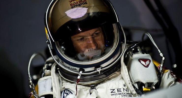 Прыжок из космоса: как шла подготовка к рекорду (ФОТО)
