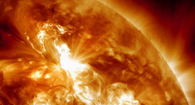 Солнце взорвалось: самая мощная вспышка в 2012 году (ФОТО, ВИДЕО)