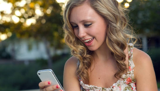 Не мужское дело: ТОП-20 самых женских телефонов