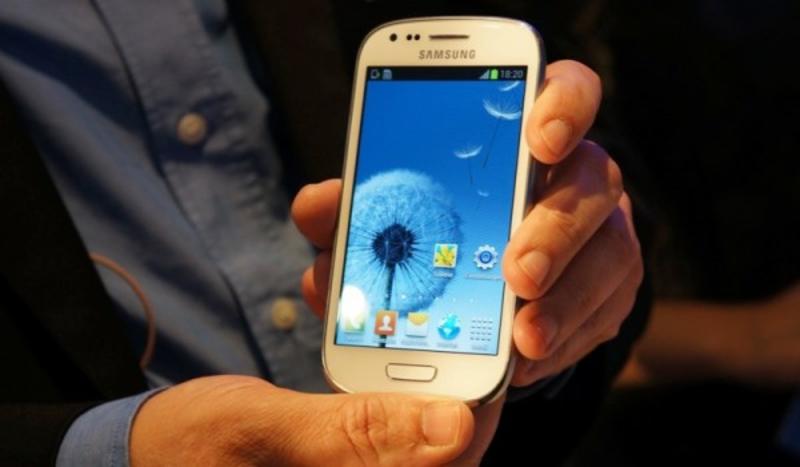 Обзор смартфона Samsung Galaxy S III Mini (ФОТО,  ВИДЕО)