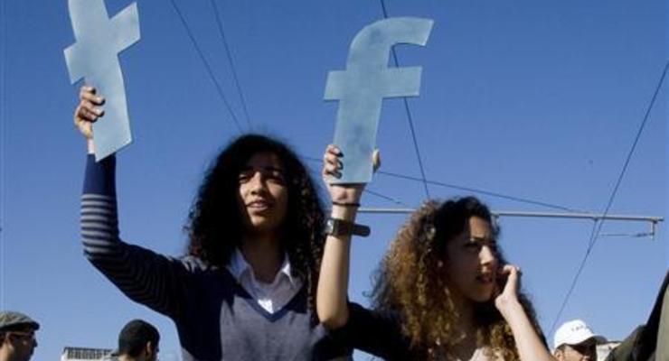 Изменение правил в Facebook взбудоражило пользователей