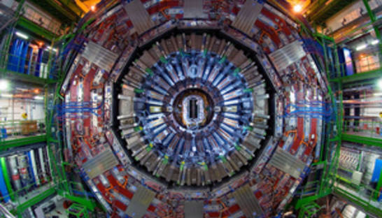 Сенсация: на Большом адронном коллайдере получен новый вид материи