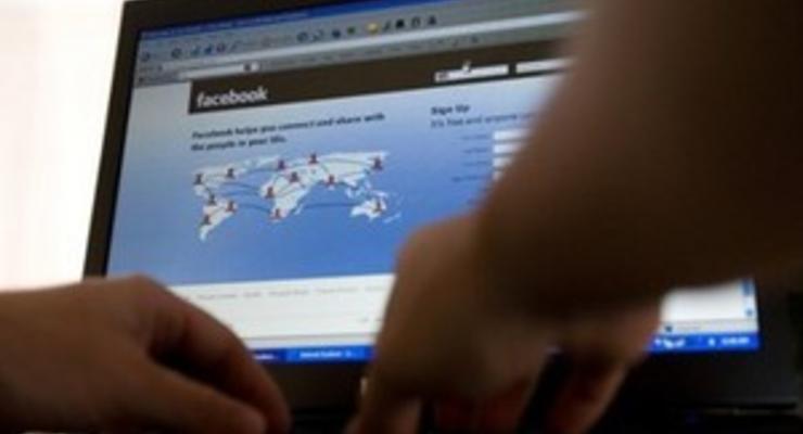 Facebook заставили закрыть страницу против педофилов