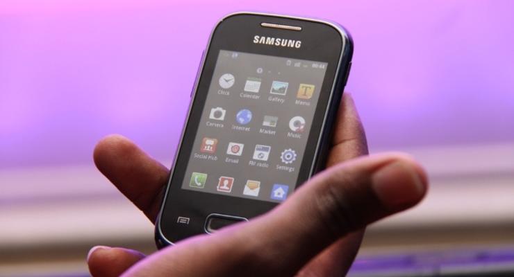 Samsung готовит к выпуску бюджетный смартфон Galaxy Pocket Plus