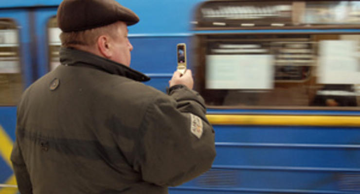 Власти Киева сказали, когда в метро появится бесплатный Wi-Fi