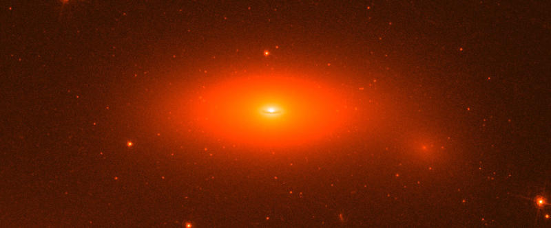 Звезда-магнит и огромная черная дыра: ТОП космических открытий 2012 года / space.com