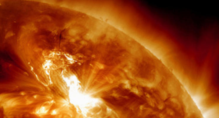 Взрыв на Солнце: высчитана самая мощная вспышка в истории