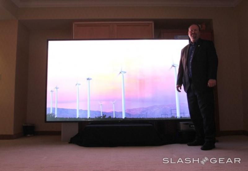 Телевизор-гигант продают по космической цене (ФОТО) / slashgear.com