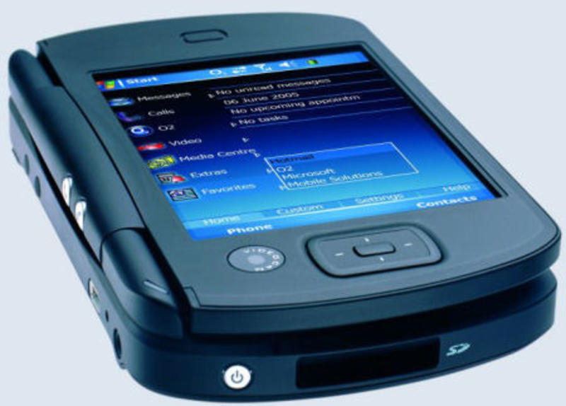 Мобильные легенды: Ericsson T29 и Qtek 9000 (ФОТО) / kotear.pe
