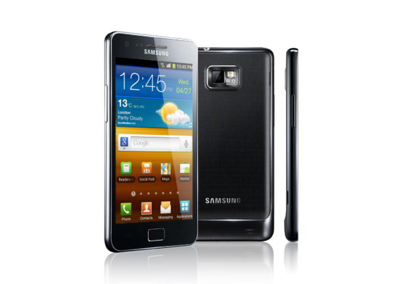 День рождения живой легенды - Samsung Galaxy S II (ФОТО) / samsung.com