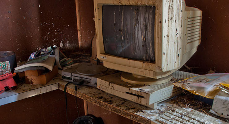 Забытые “яблоки”: компьютеры Apple в заброшенных домах (ФОТО)