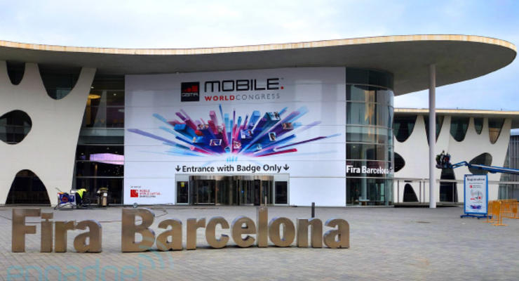 Супер-выставка мобильных технологий открылась в Барселоне