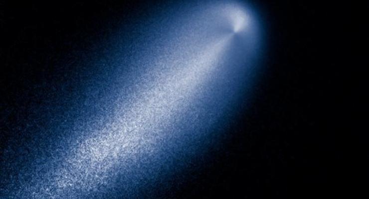 Шоу столетия: Самая яркая комета летит к Земле (ФОТО)
