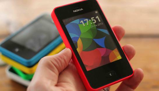 Дешевая Nokia держит заряд больше месяца (ФОТО, ВИДЕО)