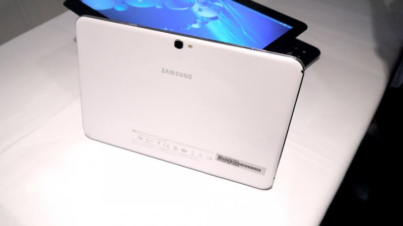 Круче iPad - Samsung показала планшеты-трансформеры (ФОТО) / techradar.com