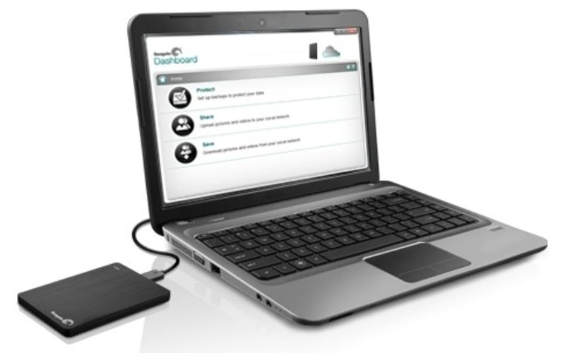 Тонкий, лёгкий и модный – тест Seagate Slim Portable Drive (ФОТО) / seagate.com
